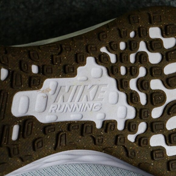 Nike Revolution 6 Extra Wide Pure Platinum Thunder Blue Men’s Size 9 Pre-Owned - Picture 15 of 16